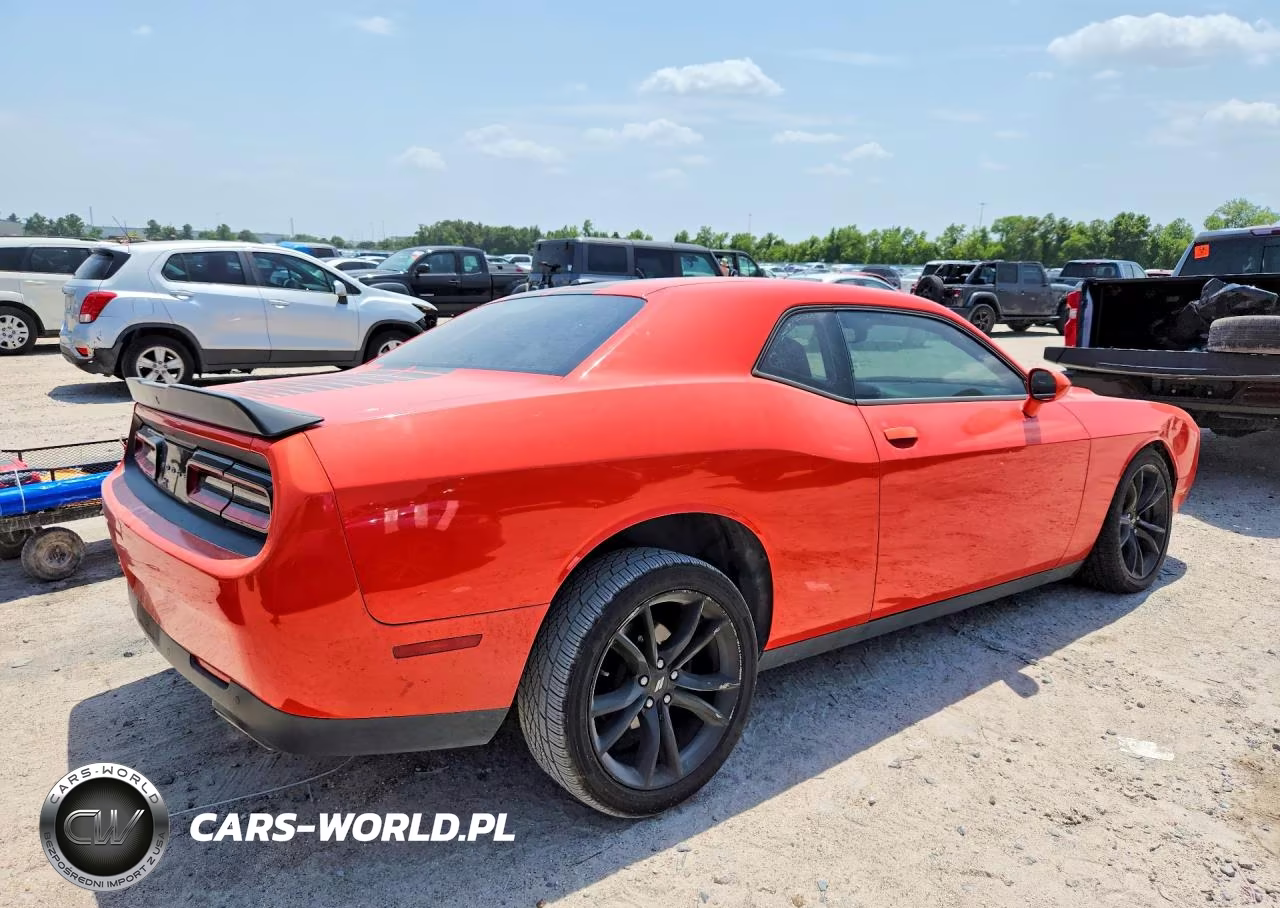 2017 Dodge Challenger Sxt VIN:2C3CDZAG3HH527527 - 3