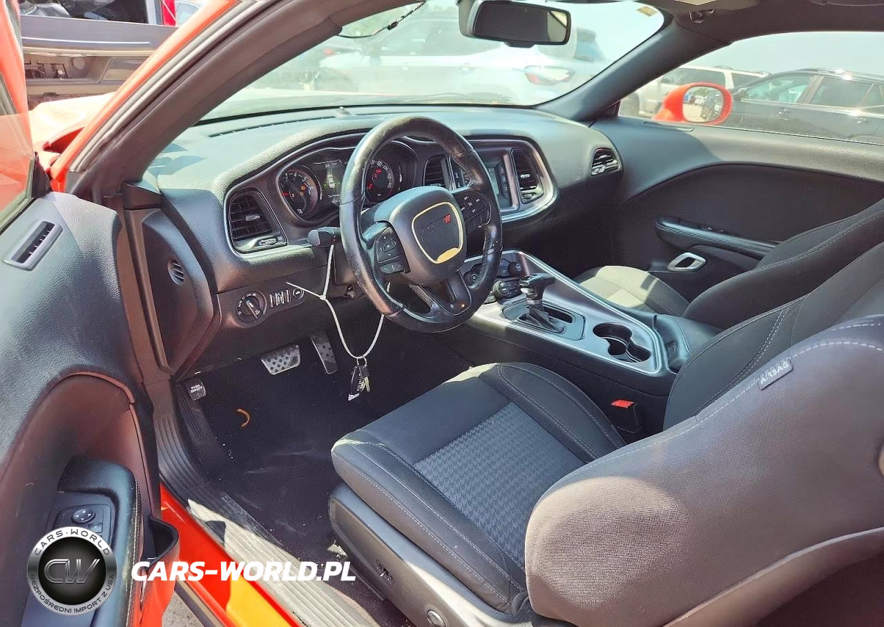 2017 Dodge Challenger Sxt VIN:2C3CDZAG3HH527527 - 8
