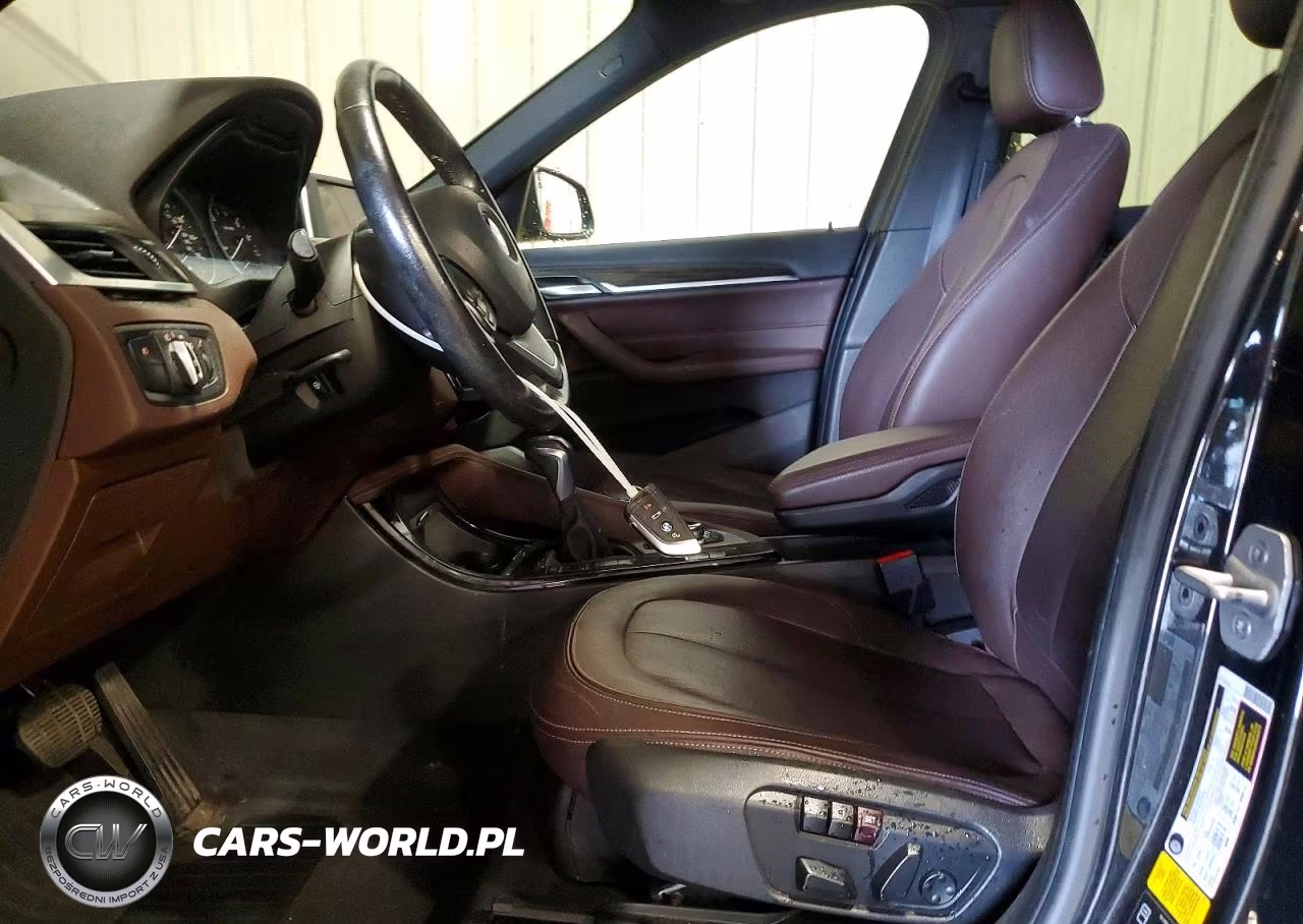 2016 BMW X1 xDrive28I VIN:WBXHT3C31GP883886 - 7