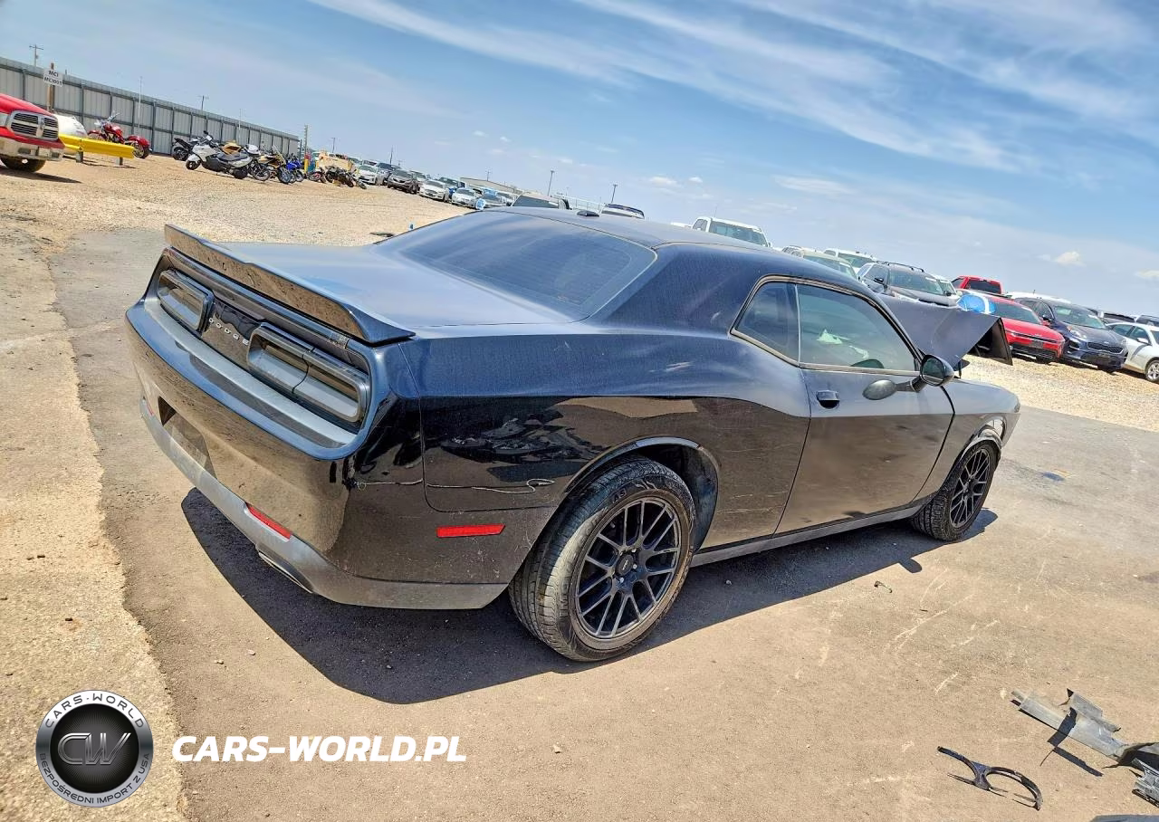 2019 Dodge Challenger Sxt VIN:2C3CDZAG7KH687613 - 3