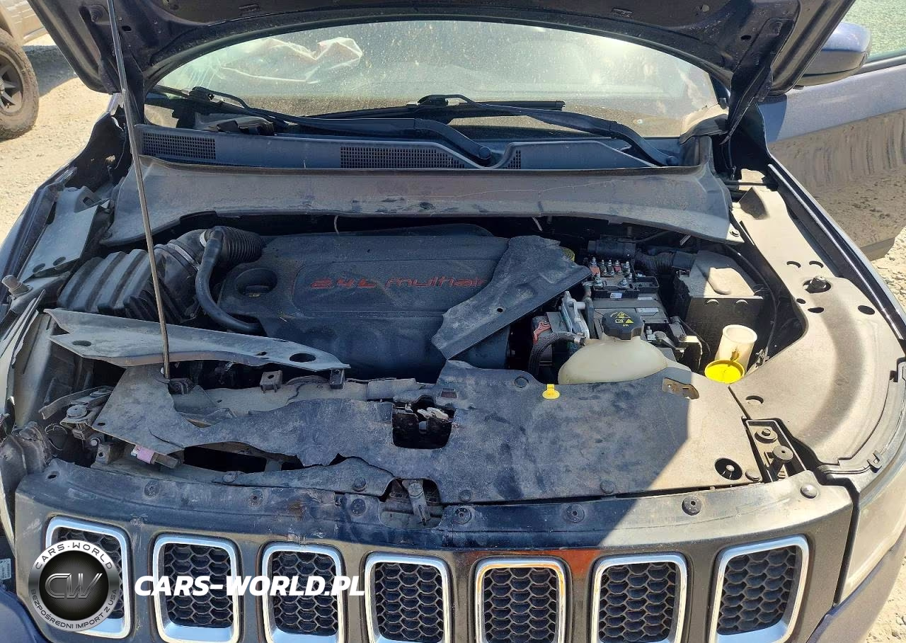 2018 Jeep Compass Latitude VIN:3C4NJDBB8JT481449 - 12