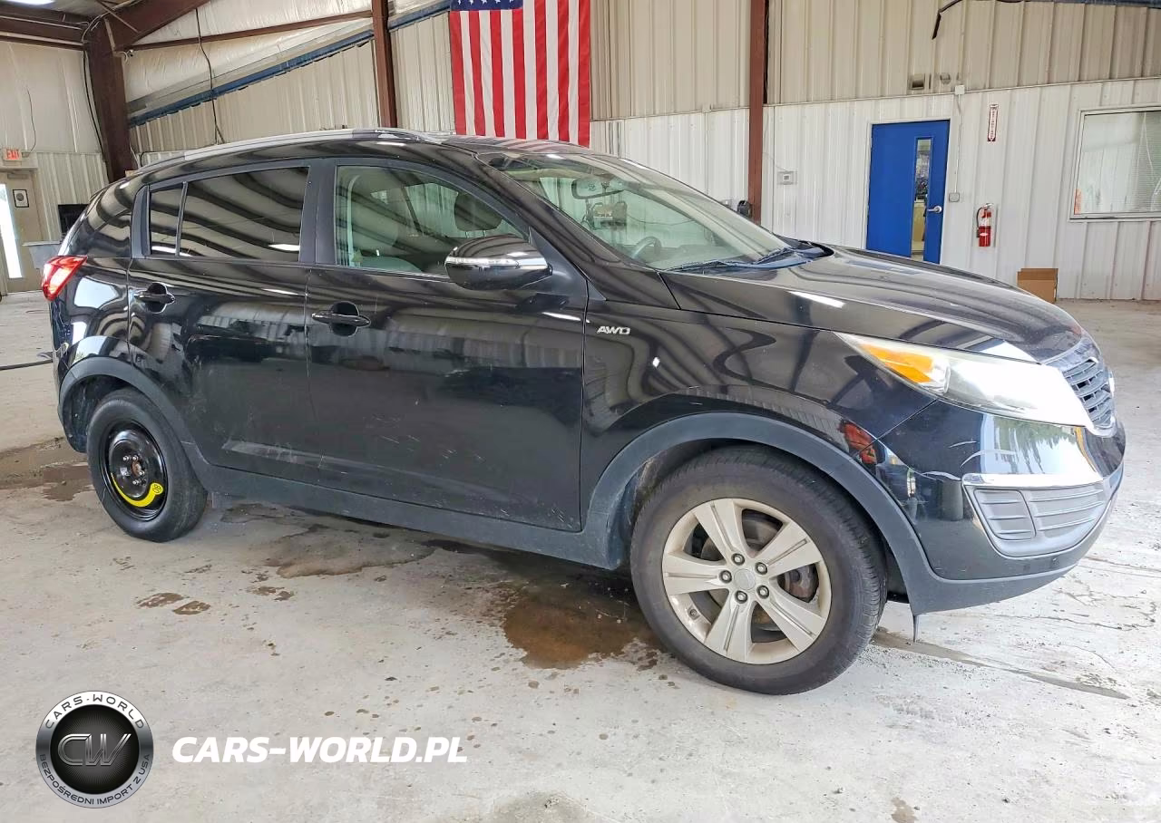 2011 Kia Sportage Lx VIN:KNDPBCA2XB7087829 - 4