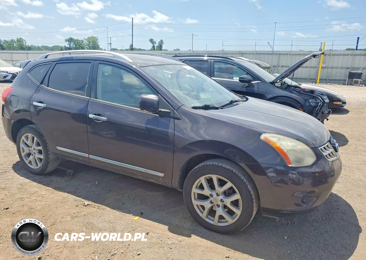 2012 Nissan Rogue S VIN:JN8AS5MV5CW361473 - 4