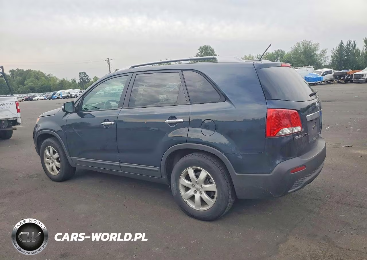 2013 Kia Sorento Lx VIN:5XYKT4A62DG395972 - 2