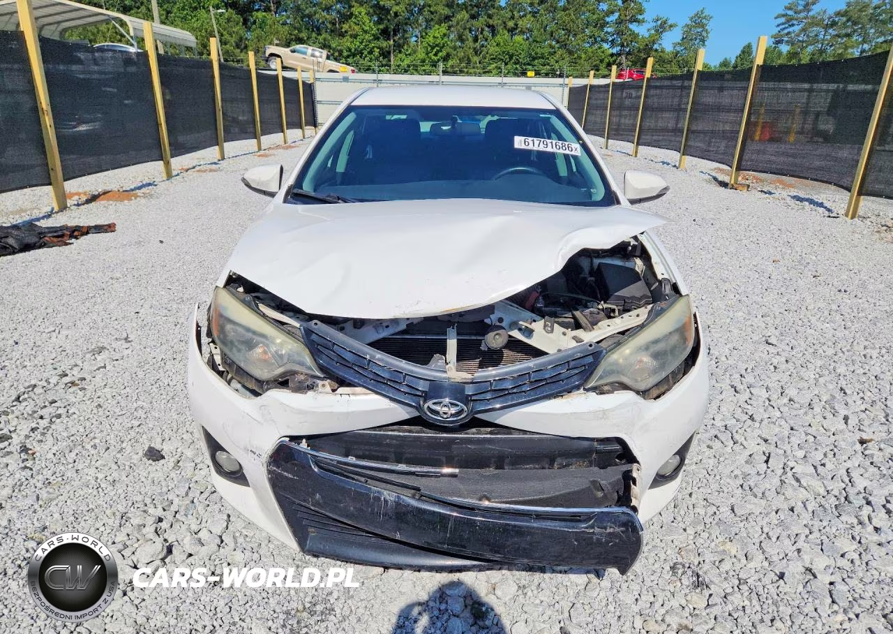 2015 Toyota Corolla S Plus VIN:2T1BURHEXFC369934 - 5