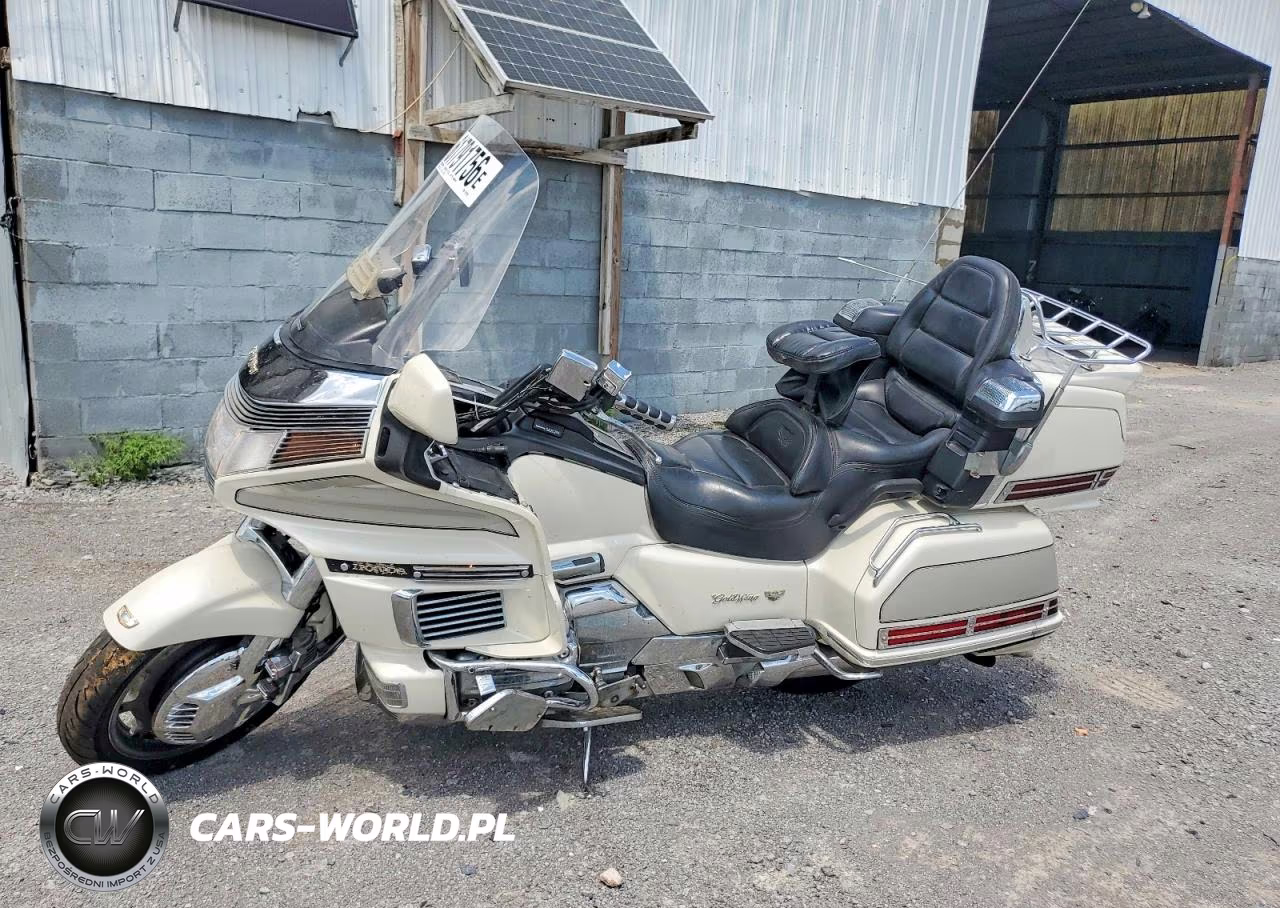 1990 Honda Gl1500 Se VIN:1HFSC2233LA201236 - 3