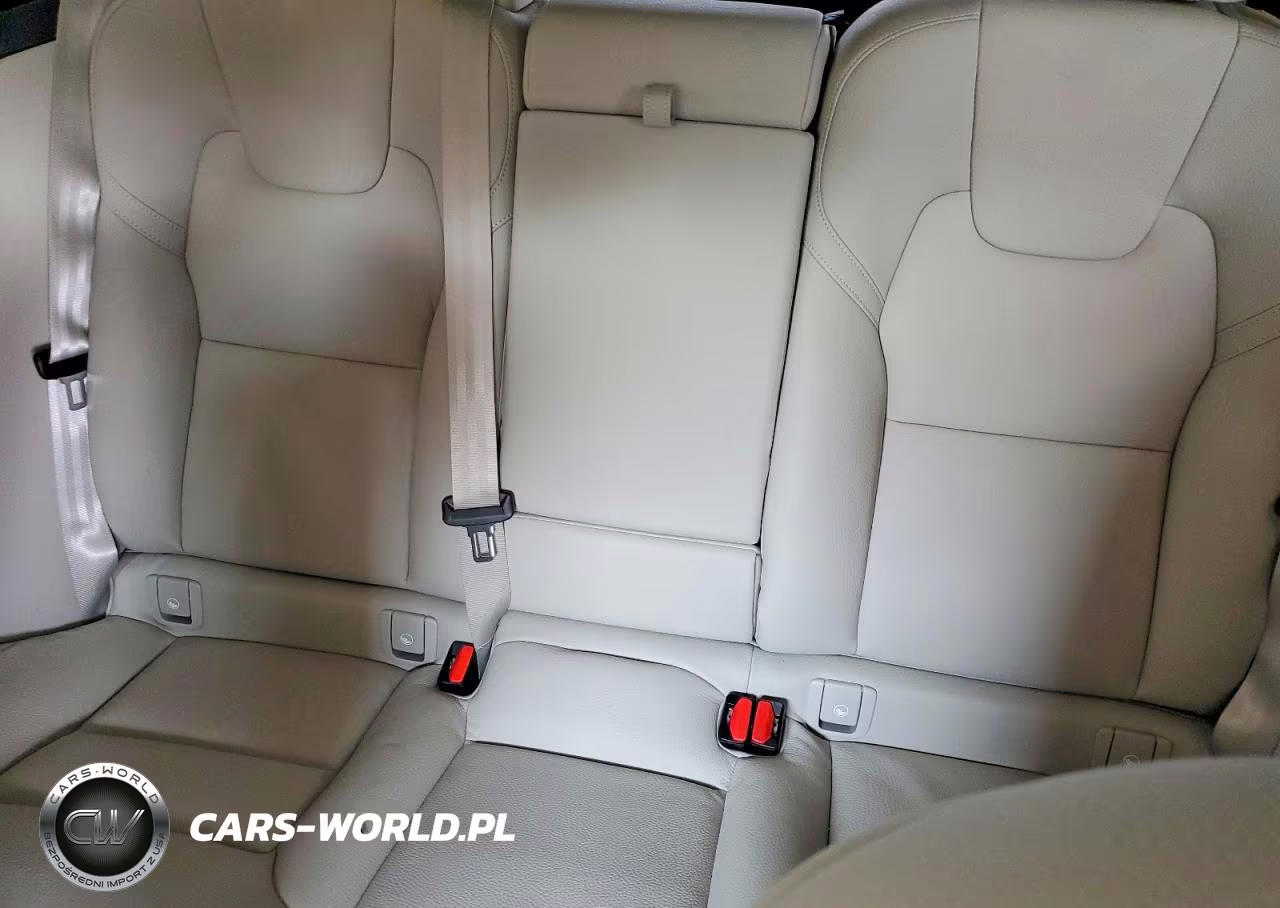 2025 Volvo Xc60 Plus VIN:YV4H60RC2S1109360 - 10