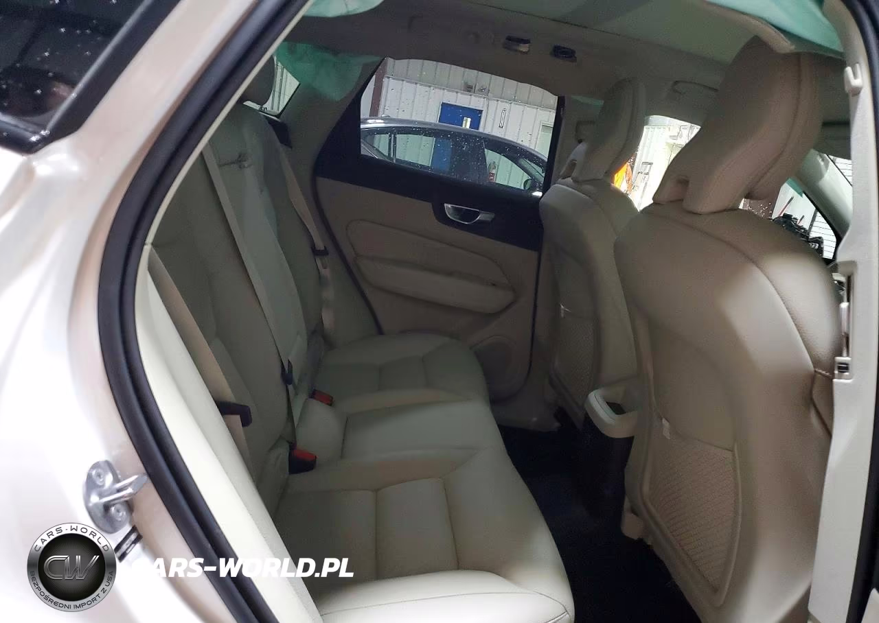 2025 Volvo Xc60 Plus VIN:YV4H60RC2S1109360 - 11