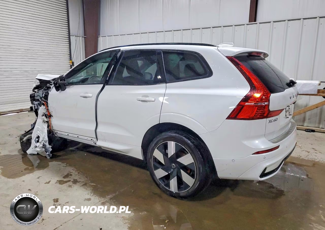2025 Volvo Xc60 Plus VIN:YV4H60RC2S1109360 - 2