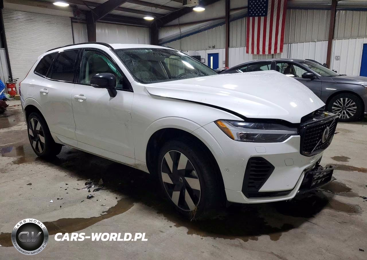 2025 Volvo Xc60 Plus VIN:YV4H60RC2S1109360 - 4
