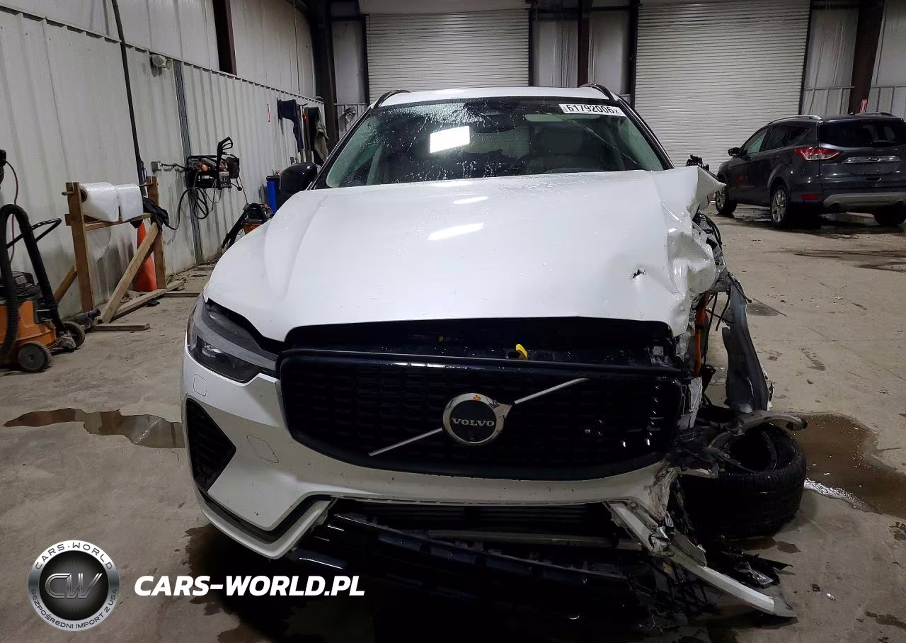 2025 Volvo Xc60 Plus VIN:YV4H60RC2S1109360 - 5