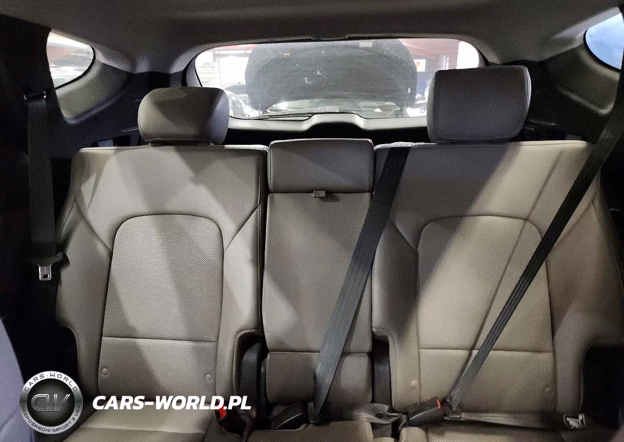 2018 Hyundai Santa Fe Sport 2.4L VIN:5NMZUDLB5JH066724 - 10