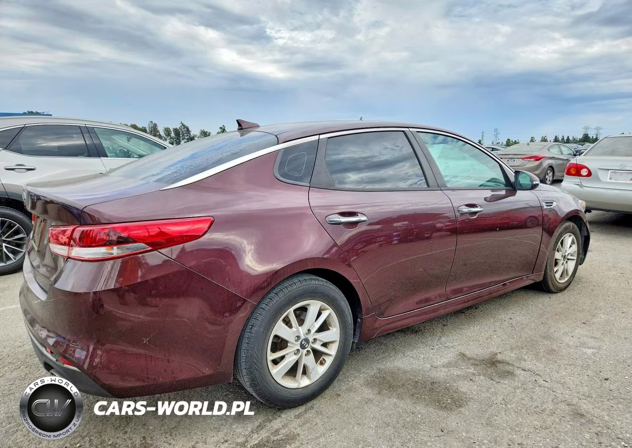 2018 Kia Optima Lx VIN:5XXGT4L30JG180745 - 3