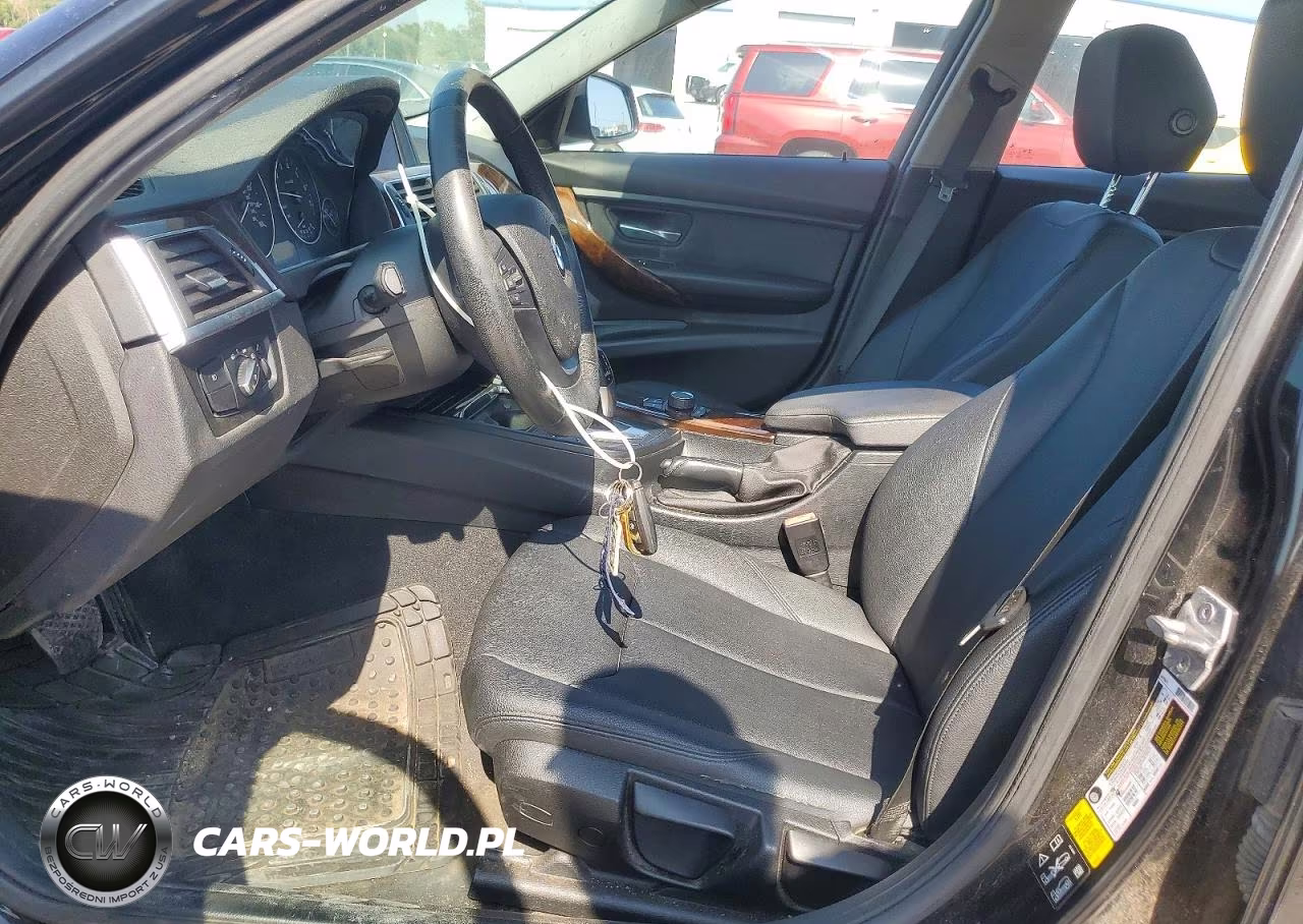 2018 BMW 320 Xi VIN:WBA8A3C52JA357505 - 7