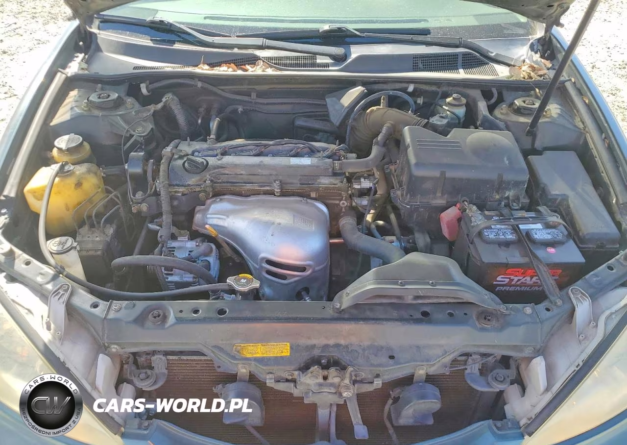 2002 Toyota Camry Le VIN:JTDBE32K320069438 - 11