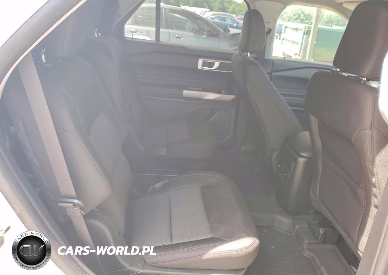 2024 Ford Explorer Xlt VIN:1FMSK7DH9RGA36992 - 10