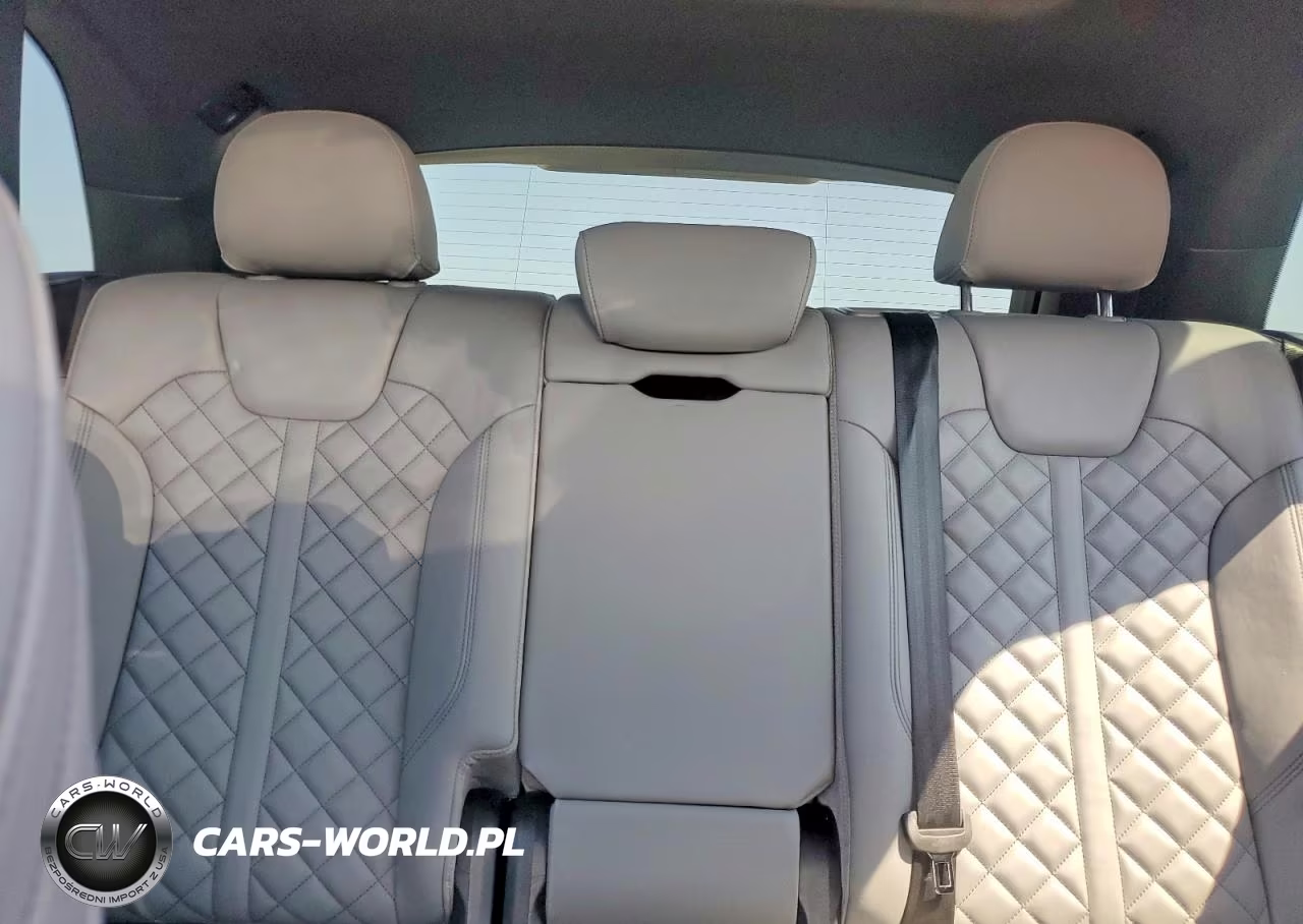2025 Audi Sq5 Premium Plus VIN:WA1B4AFY3S2052062 - 10