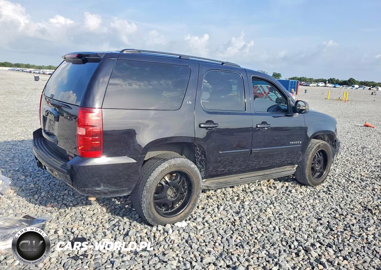2007 Chevrolet Tahoe C1500 VIN:1GNFC13C37R389520 - 3