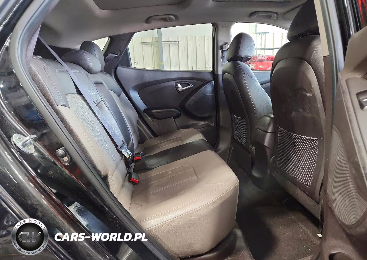 2012 Hyundai Tucson Limited VIN:KM8JUCAC6CU475907 - 11