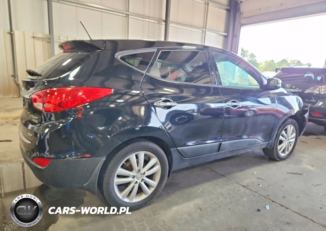 2012 Hyundai Tucson Limited VIN:KM8JUCAC6CU475907 - 3