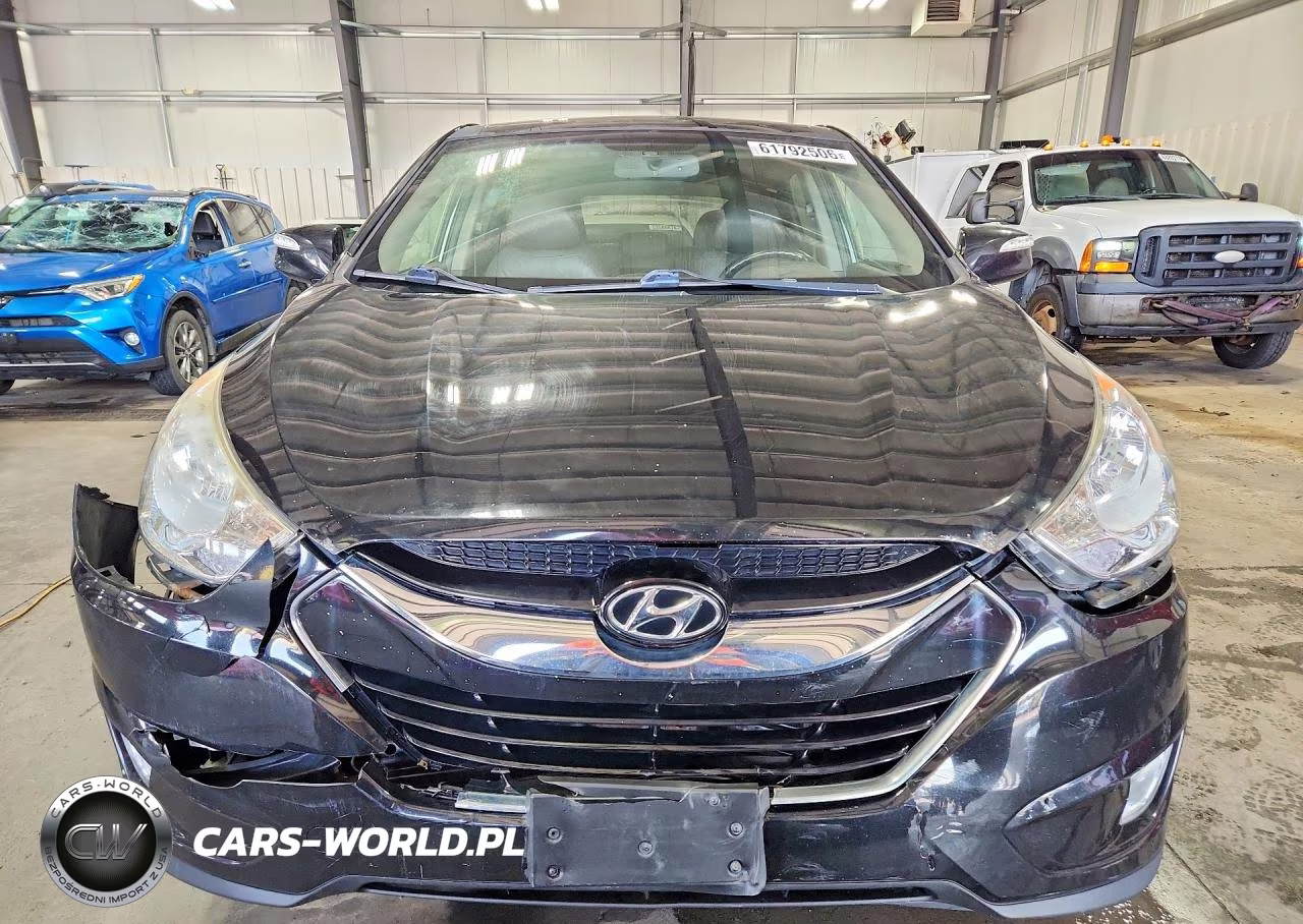 2012 Hyundai Tucson Limited VIN:KM8JUCAC6CU475907 - 5
