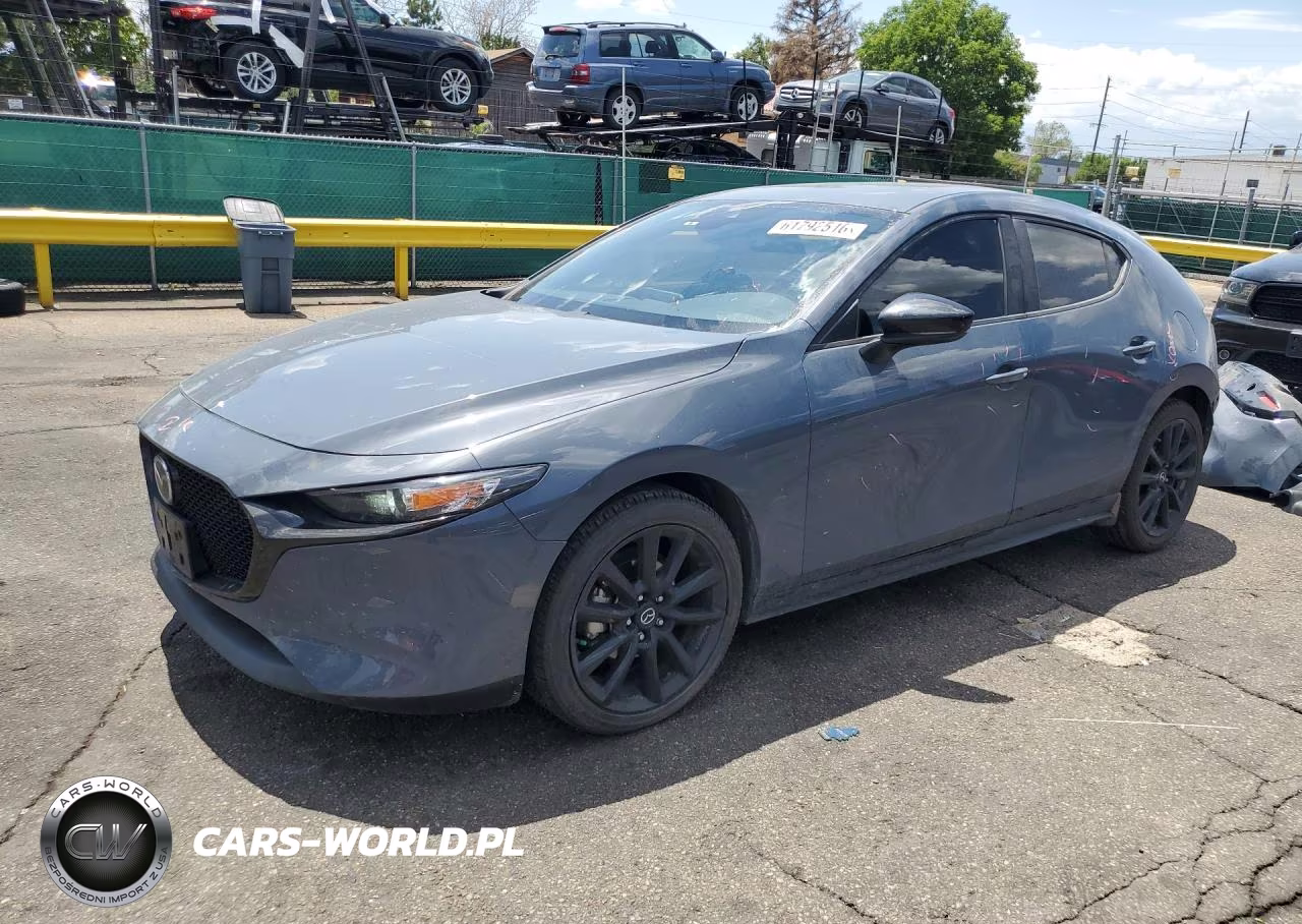 2022 Mazda 3 Preferred – zdjęcie 1 z 13