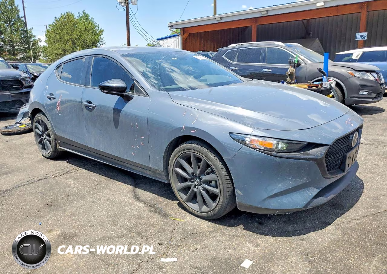 2022 Mazda 3 Preferred VIN:JM1BPALL2N1505961 - 4