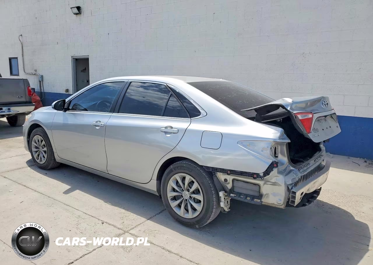 2017 Toyota Camry Le VIN:4T1BF1FK2HU454840 - 2