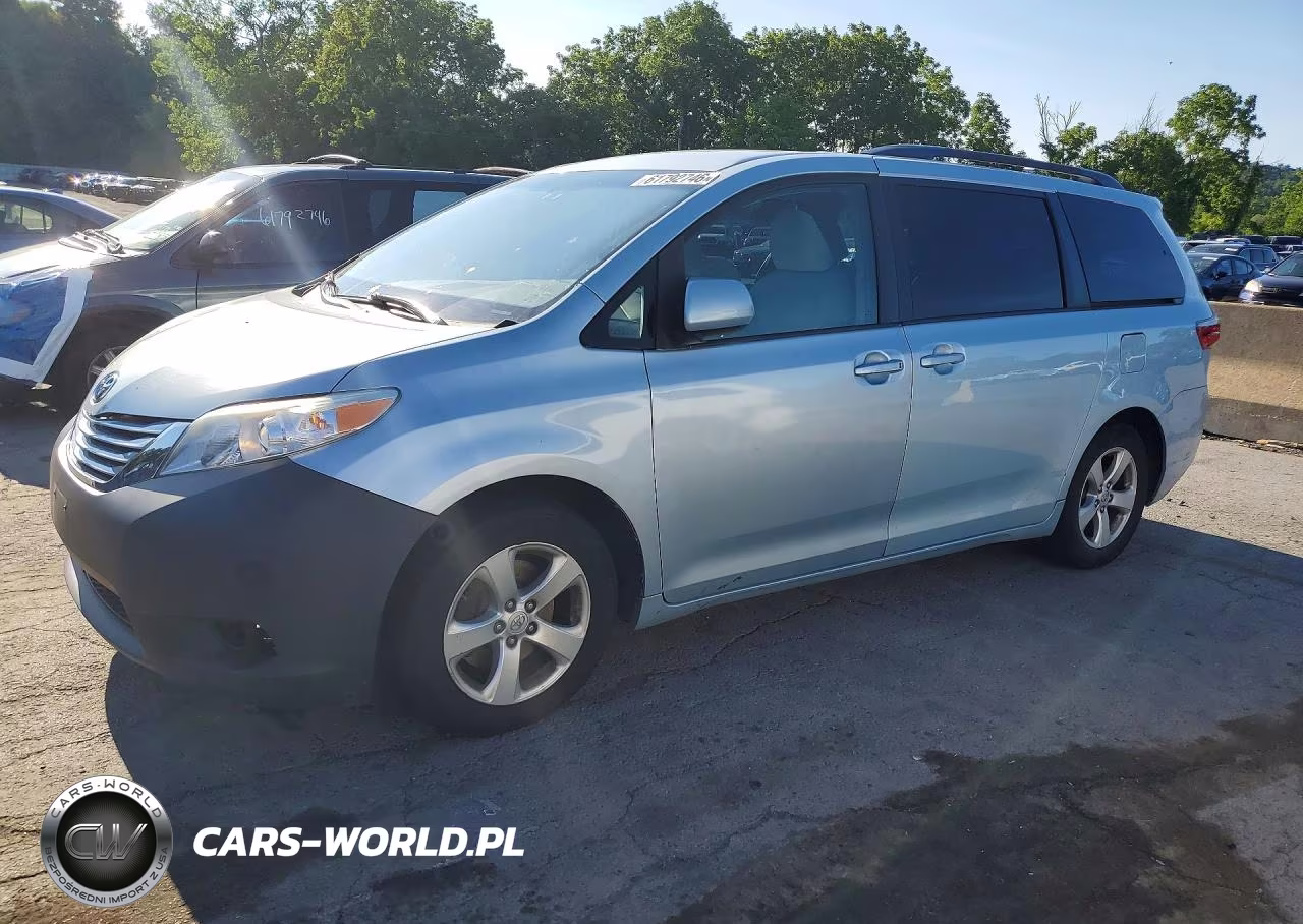 2006 Chrysler Town & Country Touring