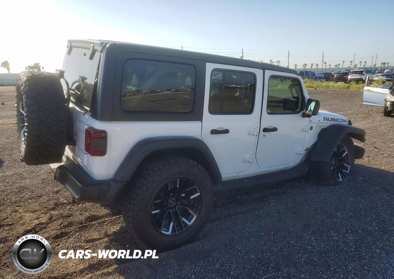 2025 Jeep Wrangler Rubicon VIN:1C4PJXFN1SW565851 - 3