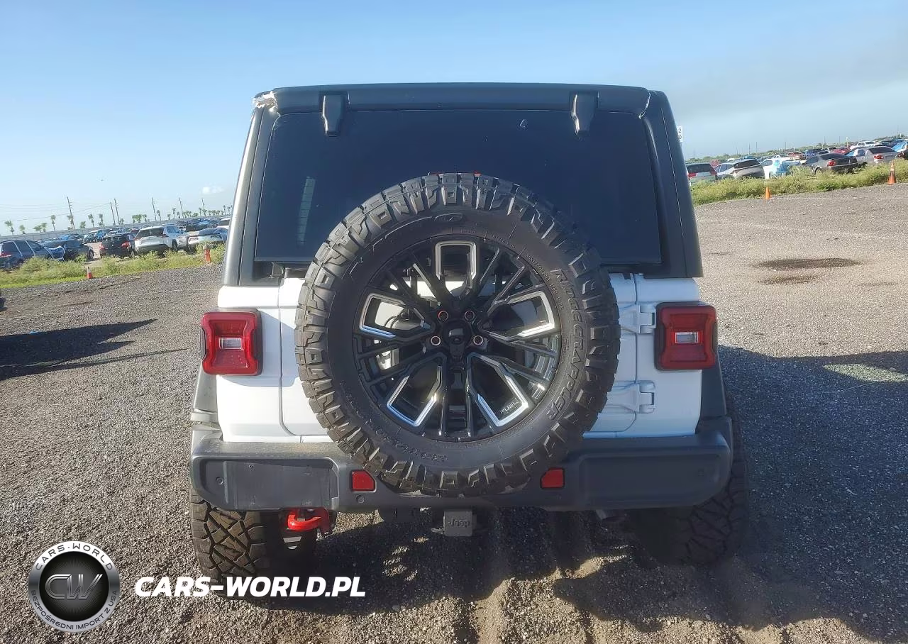 2025 Jeep Wrangler Rubicon VIN:1C4PJXFN1SW565851 - 6