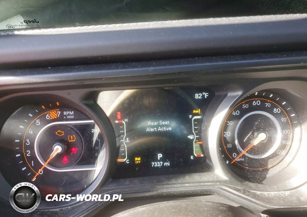2025 Jeep Wrangler Rubicon VIN:1C4PJXFN1SW565851 - 9