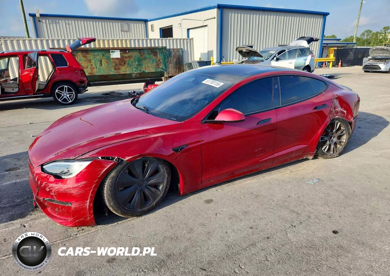 2025 Tesla Model S – zdjęcie 1 z 12