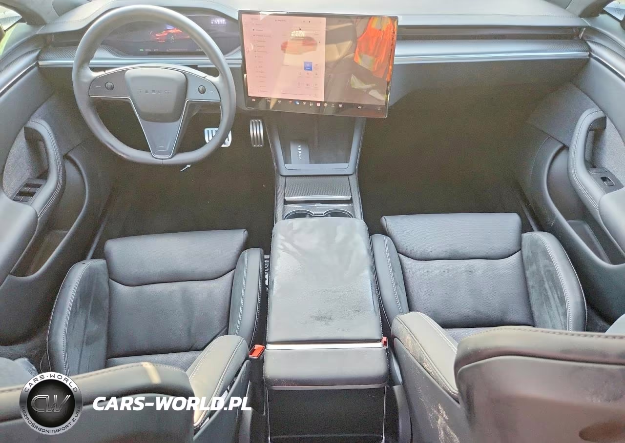 2025 Tesla Model S VIN:5YJSA1E61SF548456 - 8
