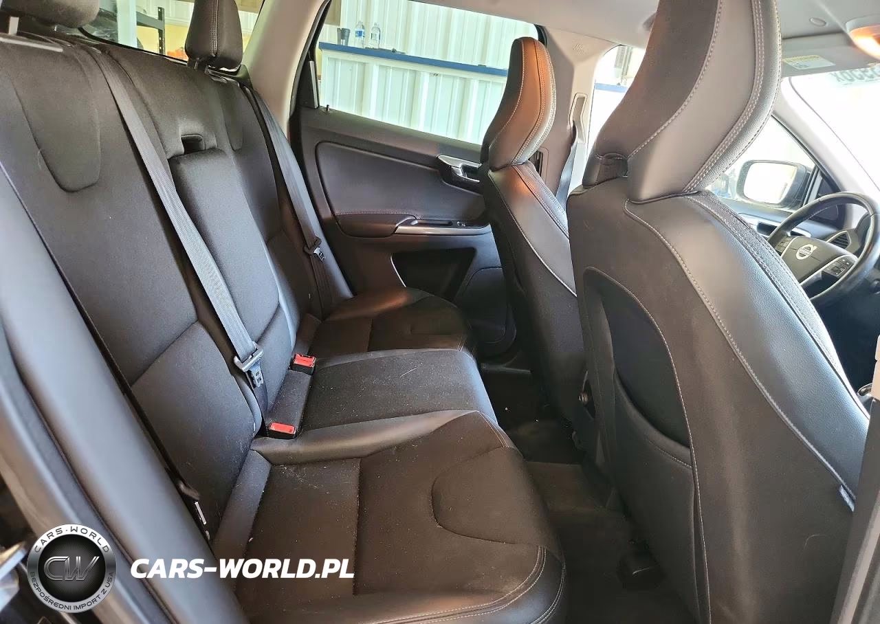 2015 Volvo Xc60 T5 VIN:YV440MDJ3F2734640 - 10