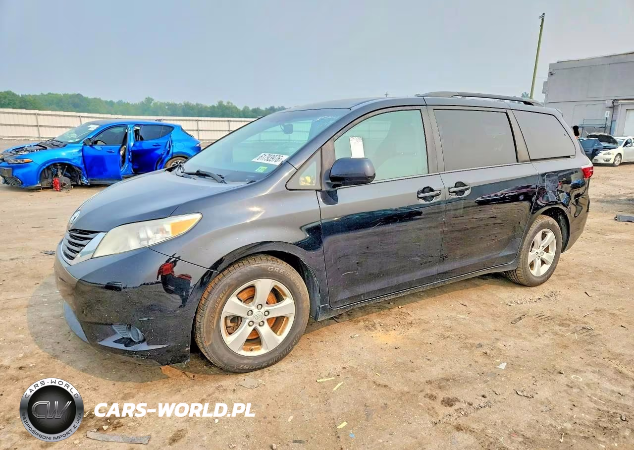 2017 Toyota Sienna Le