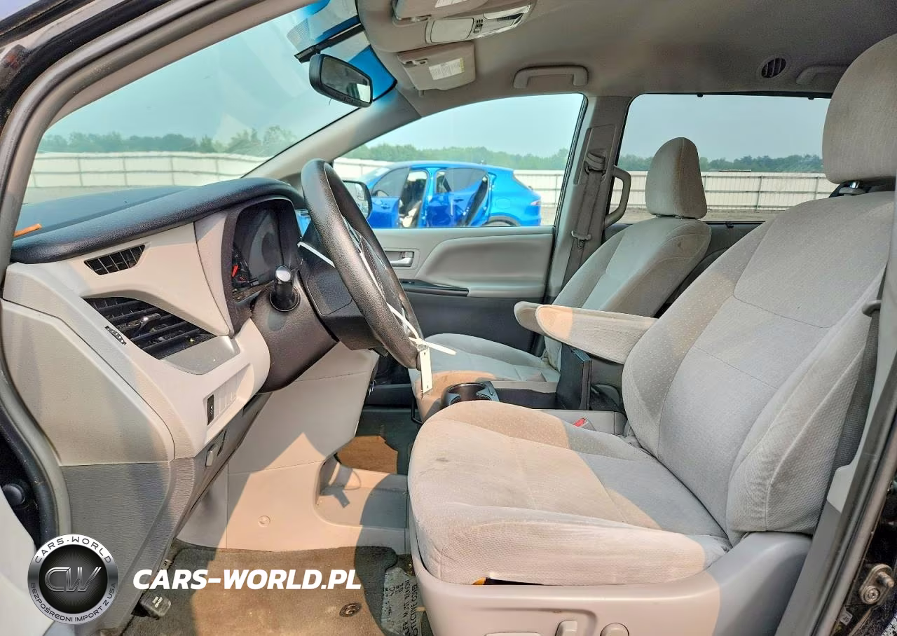 2017 Toyota Sienna Le VIN:5TDKZ3DC3HS822658 - 7