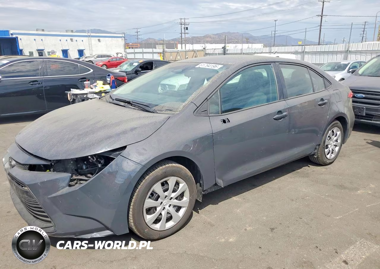 2026 Toyota Corolla Le – zdjęcie 1 z 13