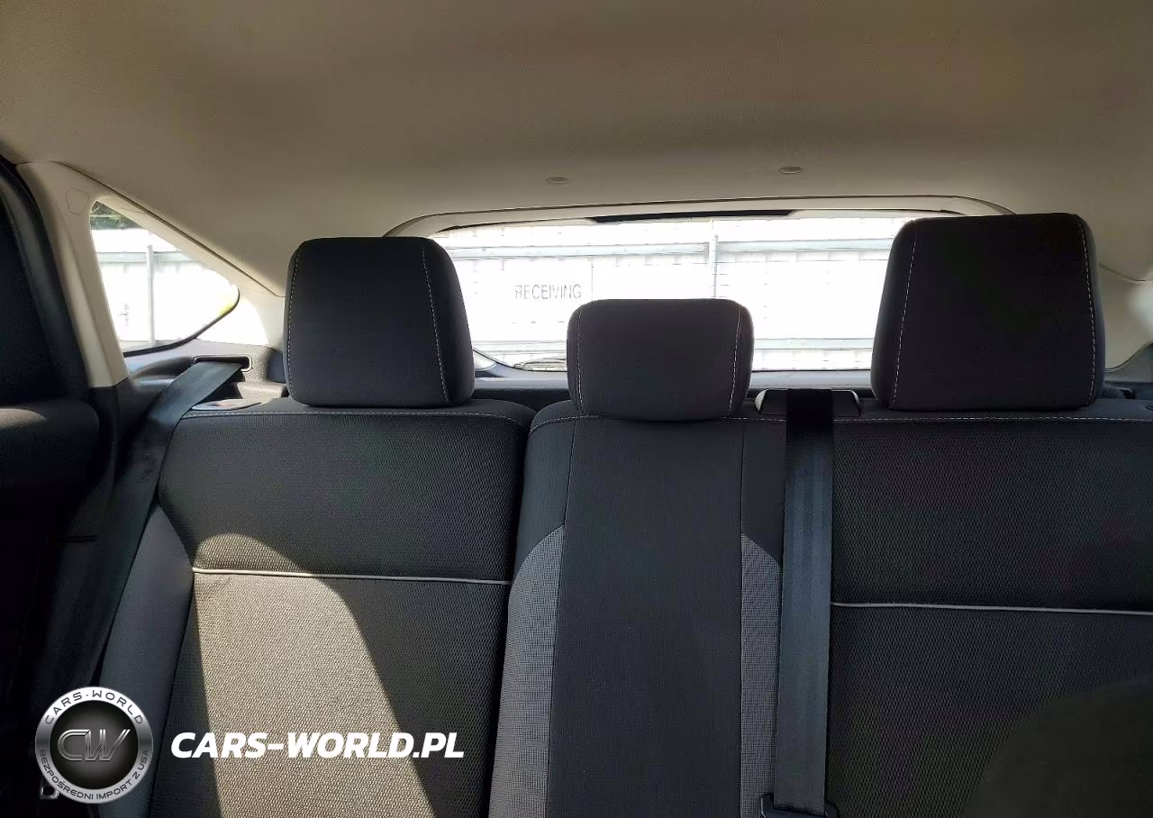 2014 Ford Focus Se VIN:1FADP3K2XEL132613 - 10