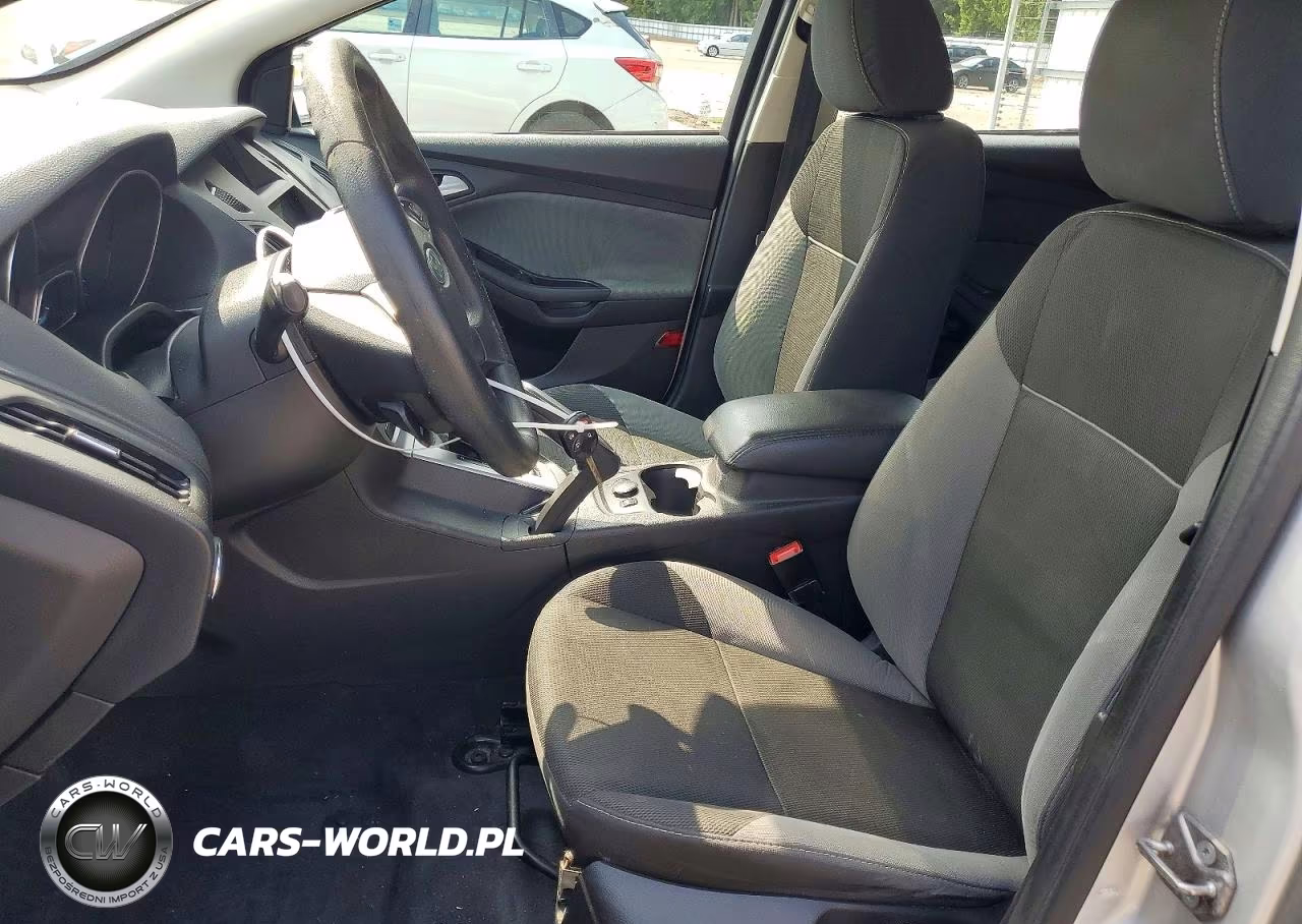 2014 Ford Focus Se VIN:1FADP3K2XEL132613 - 7