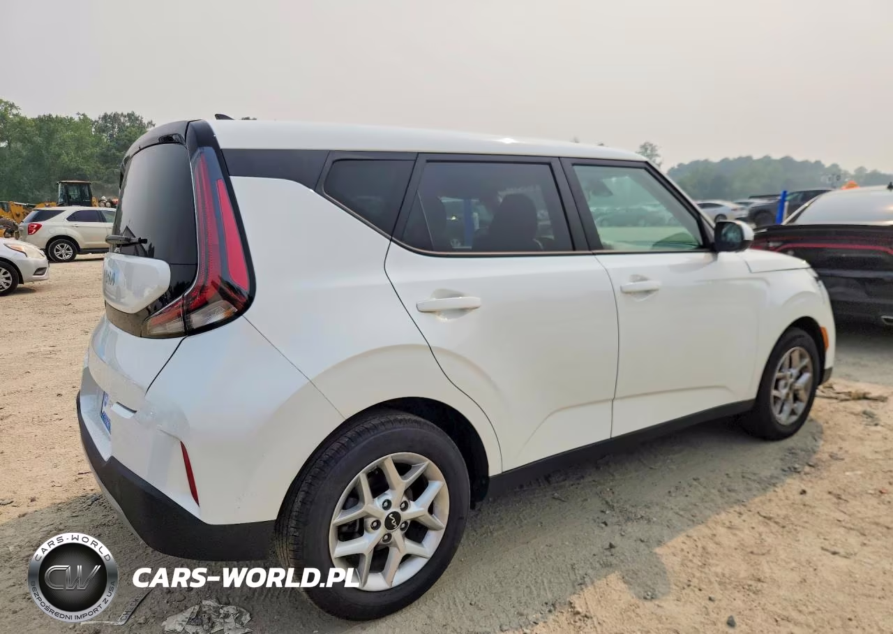 2025 Kia Soul Lx VIN:KNDJ23AU0S7964366 - 3
