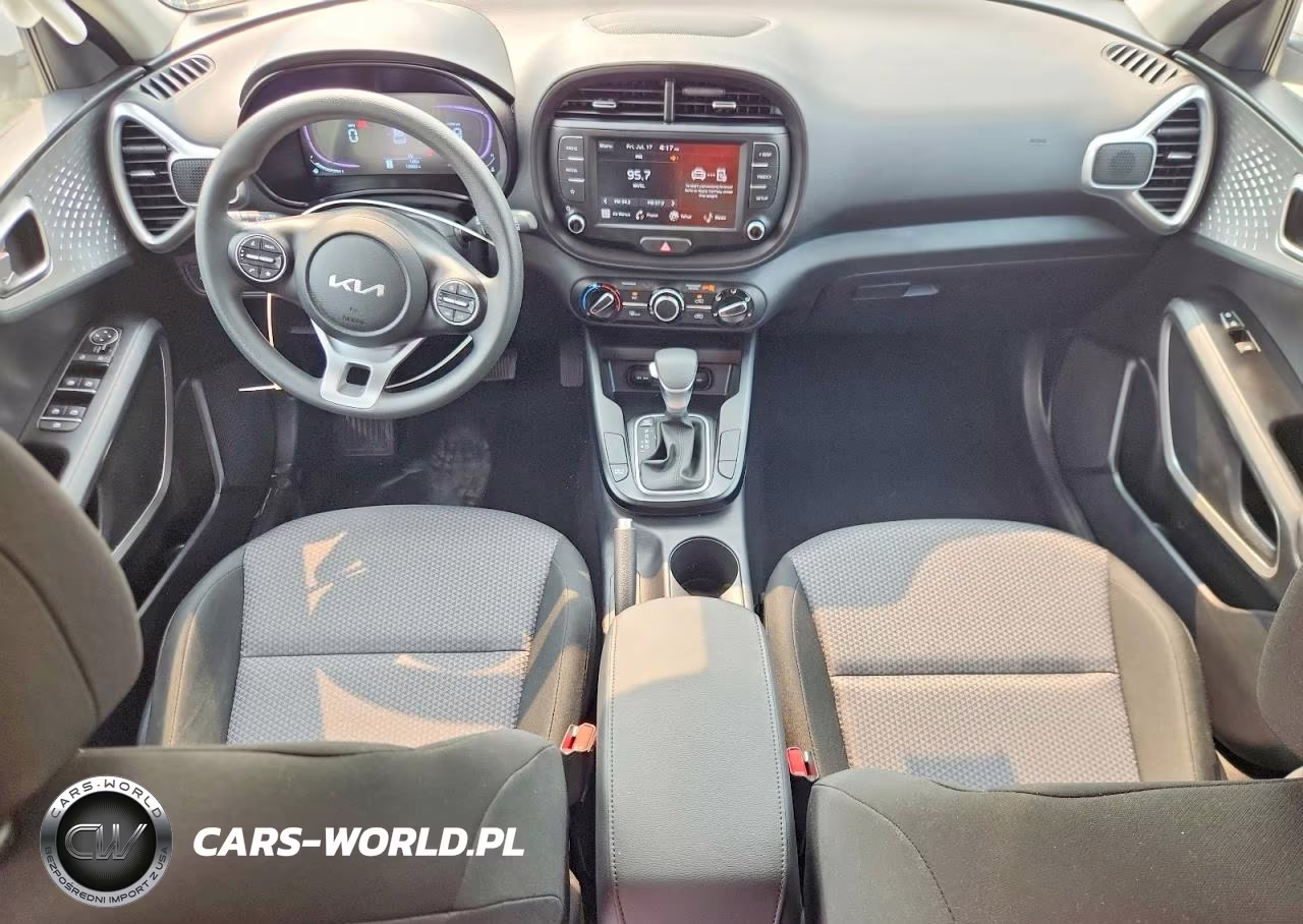 2025 Kia Soul Lx VIN:KNDJ23AU0S7964366 - 8