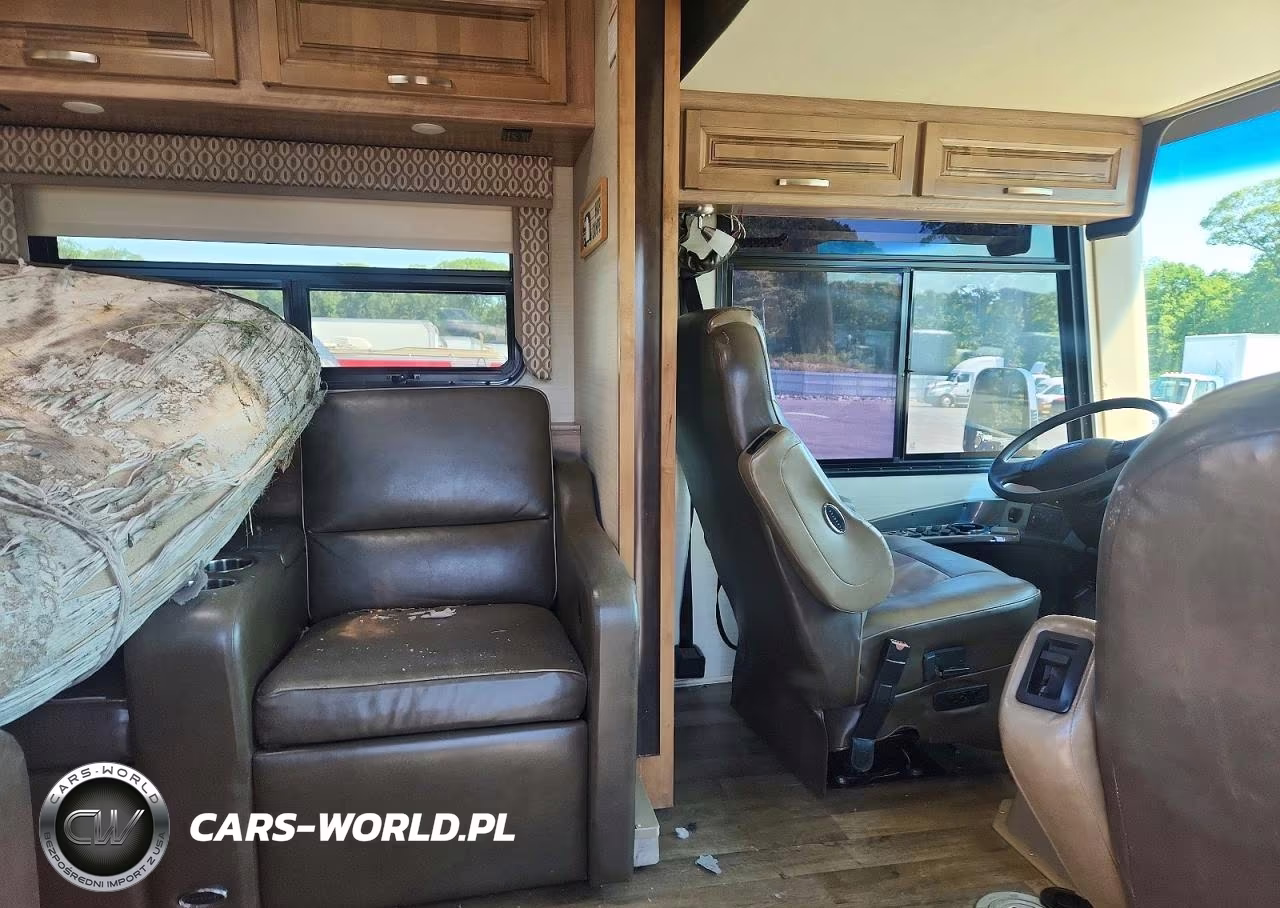 2019 Jayco Precept34G VIN:1F66F5DY7K0A01920 - 5
