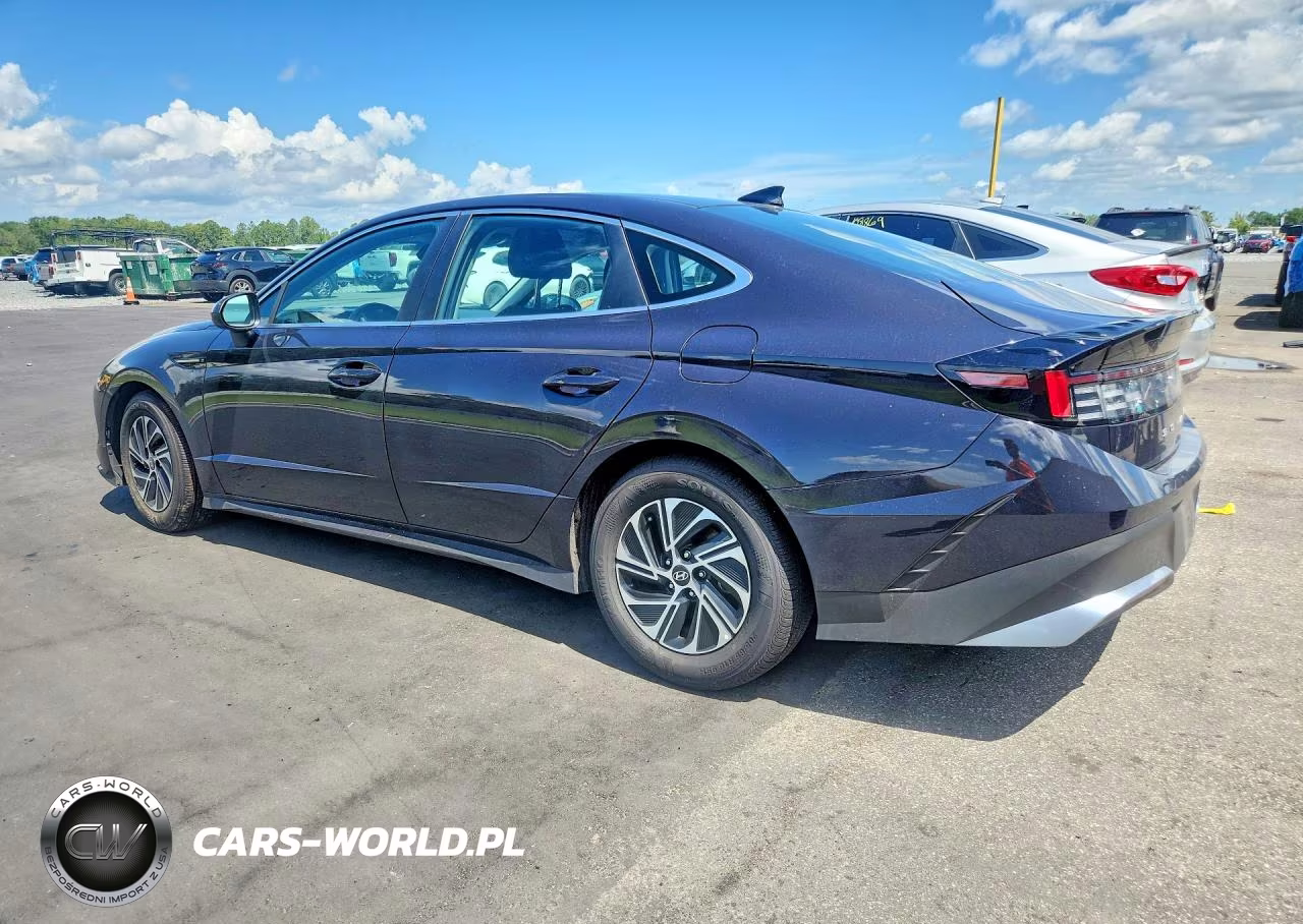 2026 Hyundai Sonata Hybrid Blue VIN:KMHL24JJ8TA146551 - 2
