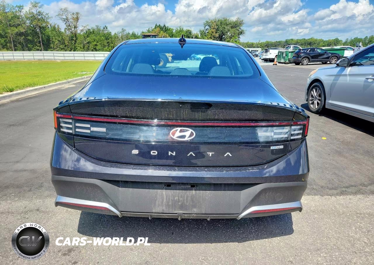 2026 Hyundai Sonata Hybrid Blue VIN:KMHL24JJ8TA146551 - 6