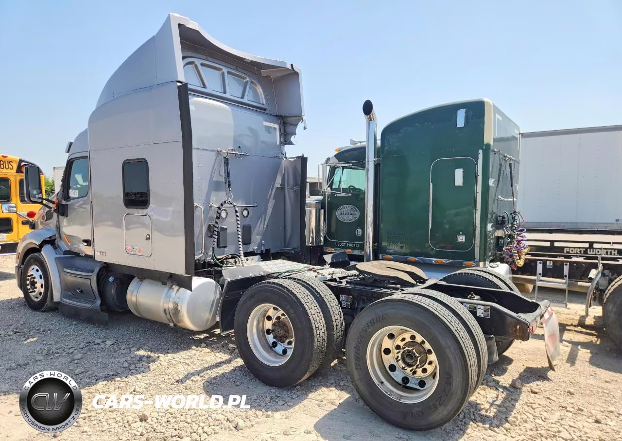 2020 Peterbilt 579 Semi Truck VIN:1XPBD49X1LD675937 - 2
