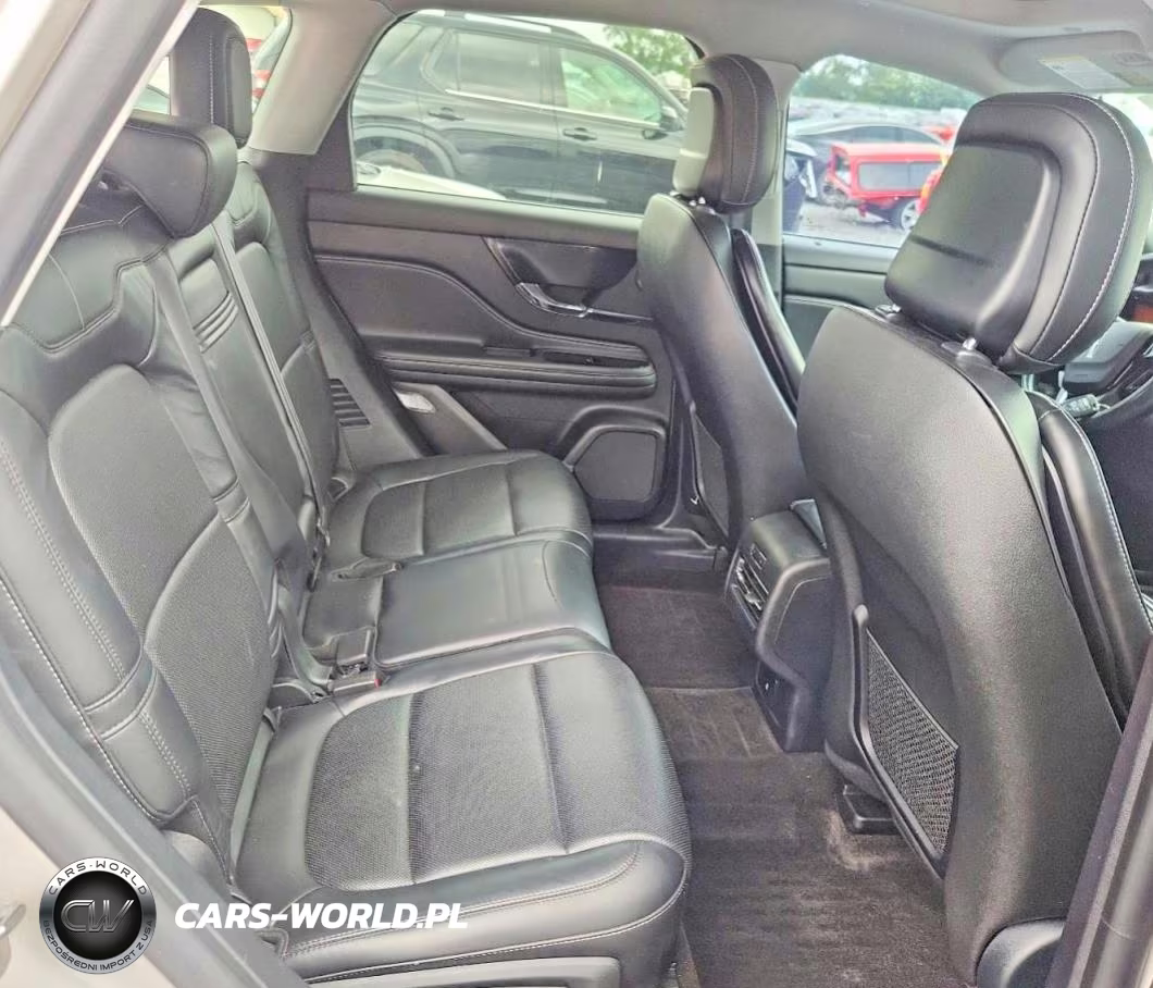 2020 Lincoln Corsair Reserve VIN:5LMCJ2D95LUL12917 - 10