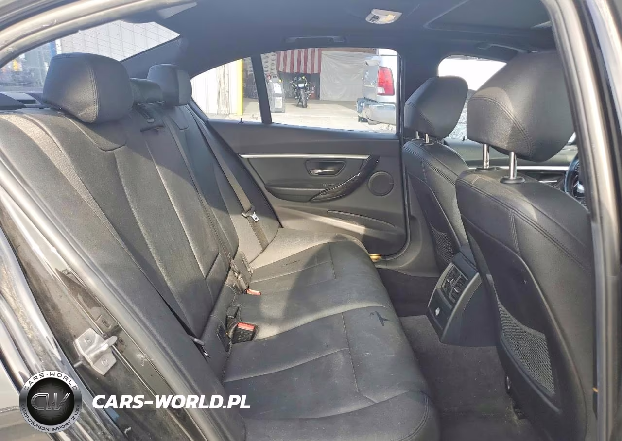 2017 BMW 330 Xi VIN:WBA8D9C34HA004251 - 10