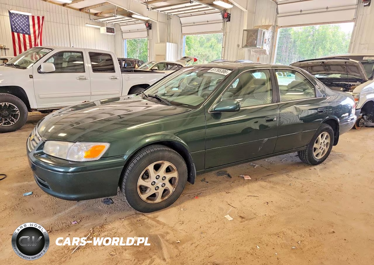 2000 Toyota Camry Le