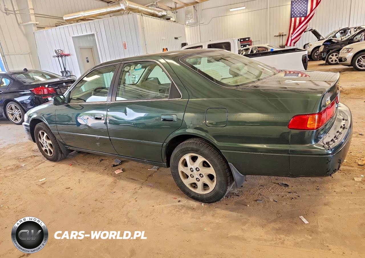 2000 Toyota Camry Le VIN:JT2BG22K1Y0491200 - 2